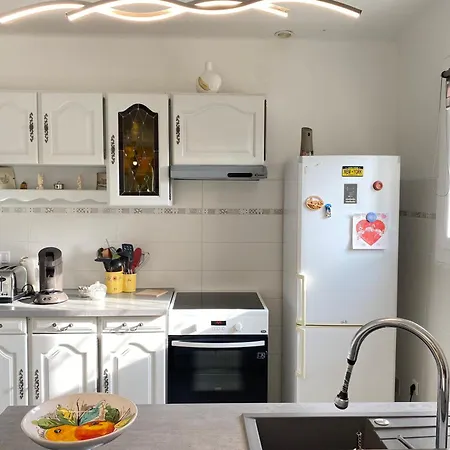 06cg Beautiful 2 Bedroom - Garden