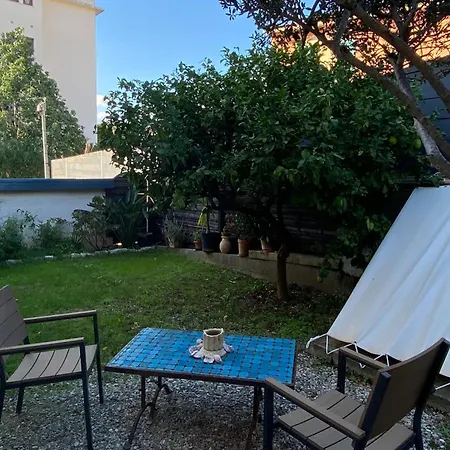 Apartment 06cg Beautiful 2 Bedroom - Garden *